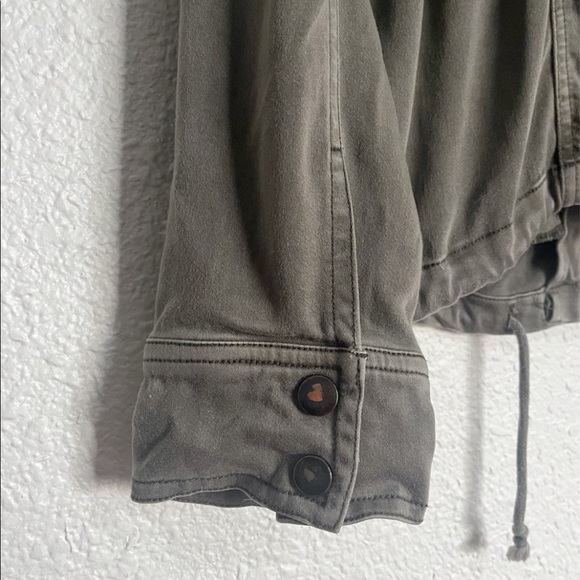 Gray-Olive Women's Military Style Button-Up Jacket - Picture 6 of 8